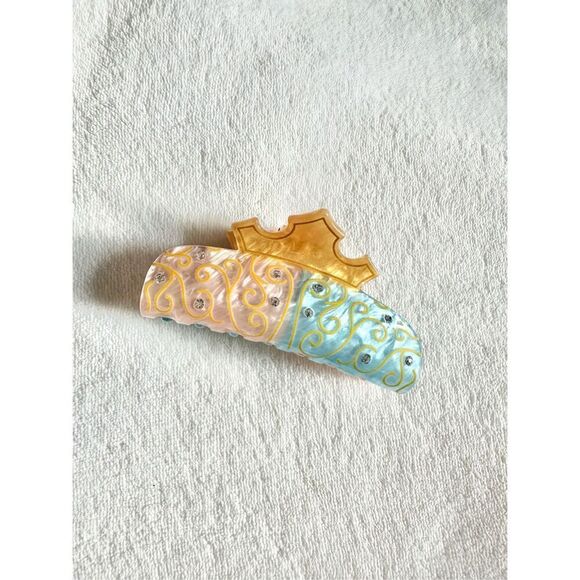 Disney sleeping beauty “make it pink! No make it blue!” hair claw. With rhinesto - Picture 2 of 4